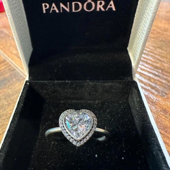 Genuine PANDORA Sparkling Love Ring Size 7 190929CZ RETIRED‎ - Picture 1 of 7